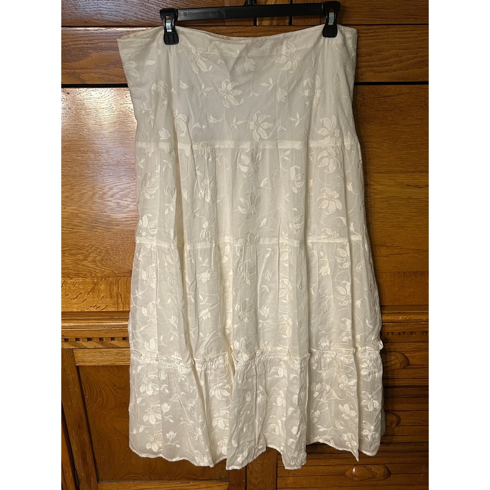Banana Republic Cottagecore Boho Floral Embroidered Tiered Midi Skirt Off White